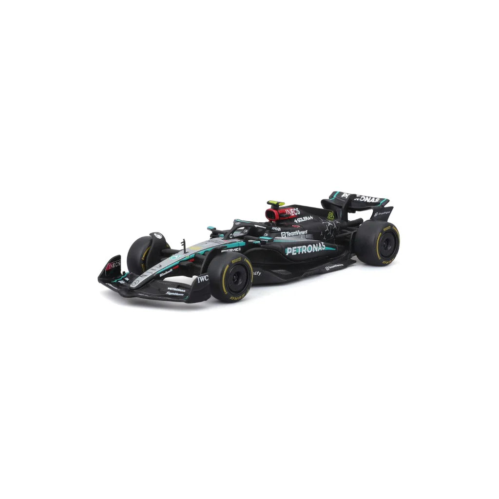 Macheta Formula 1 Lewis Hamilton Mercedes-AMG F1 W15 #44 Winner British GP Formula 1 2024 - 1/43 Bburago