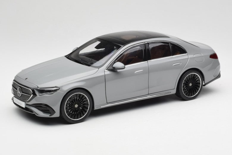 Mercedes-Benz E-Class limousine AMG-Line (W214) 2024 alpine gray - 1/18 IScale
