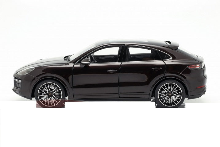 Porsche Cayenne Turbo Coupe cu vitrina plexiglass 1/1000pcs numerotate - 1/18 Norev