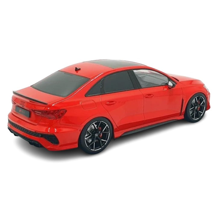 Audi RS3 Limousine 2022 (rosu) - 1/18 Ixo Models