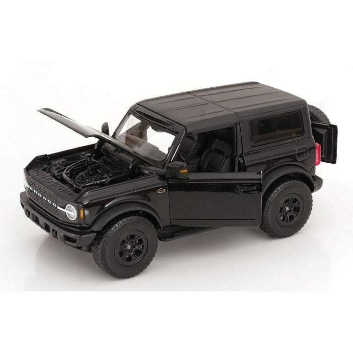 Ford Bronco Wildtrak 2021 negru - 1/18 Maisto
