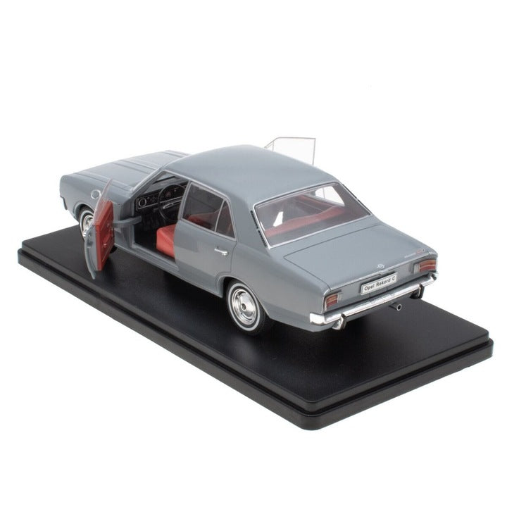 Opel Rekord 1900 L 1967 - 1/24 Hachette