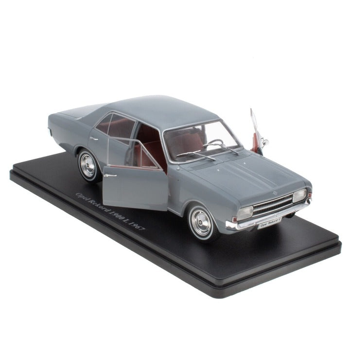 Opel Rekord 1900 L 1967 - 1/24 Hachette