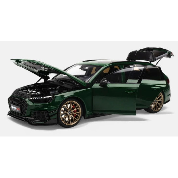 Audi RS4 Darwin Baujahr 2020 verde - 1/18 KiloWorks