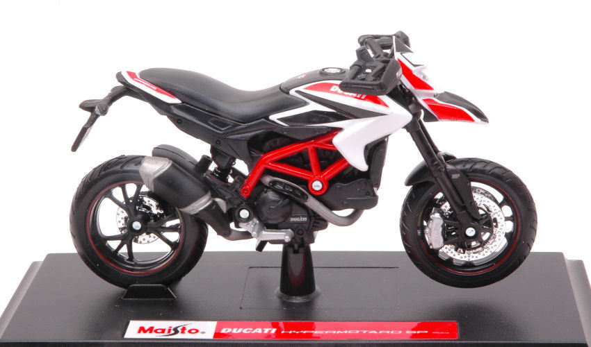 Motocicleta Ducati Hypermotard SP 2013 - 1/18 Maisto
