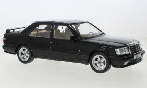 Mercedes-Benz W124 Tuning negru - 1/18 Model Car Group