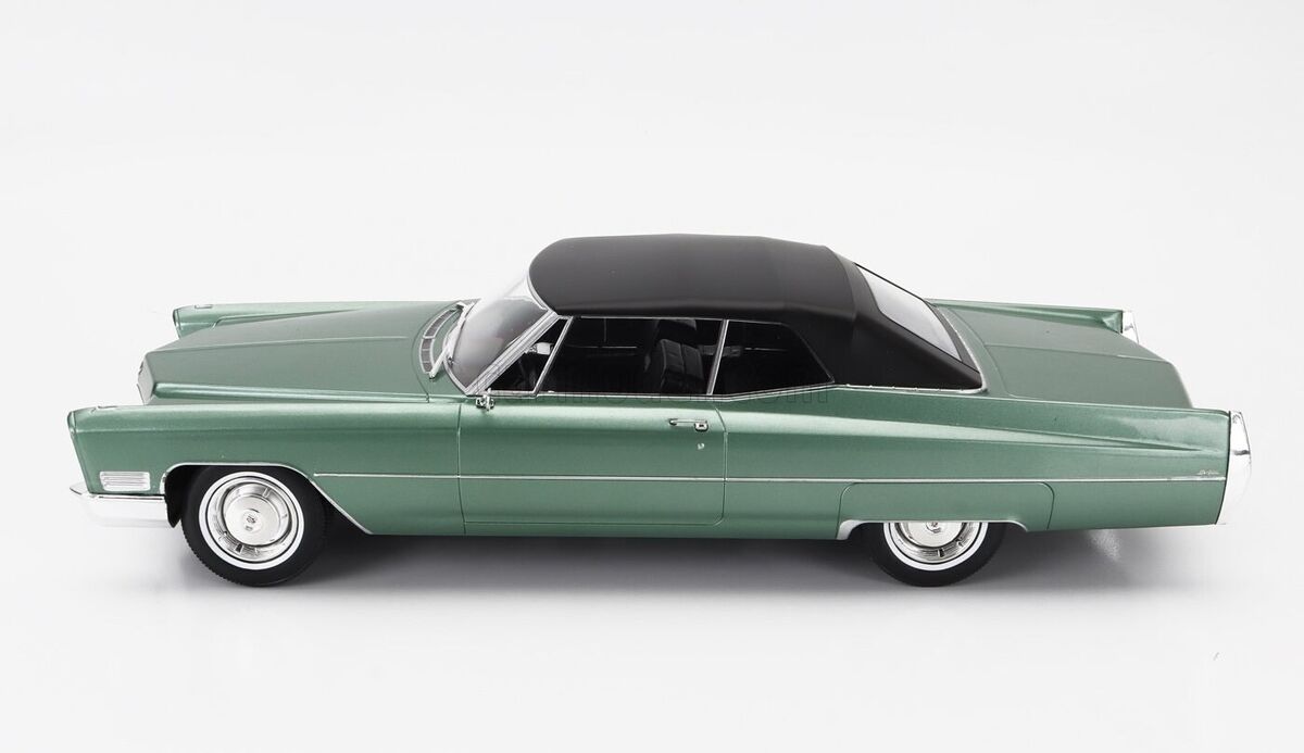 Cadillac De Ville 1967 verde - 1/18 KK-Scale
