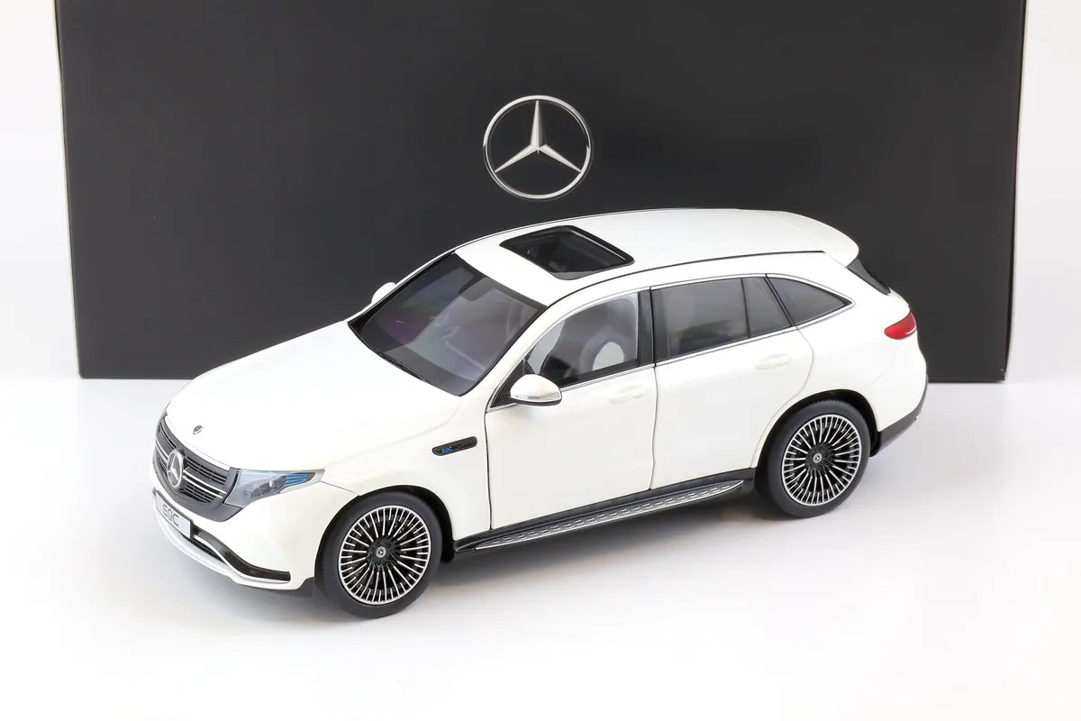 Mercedes EQC diamond white - 1/18 NZG