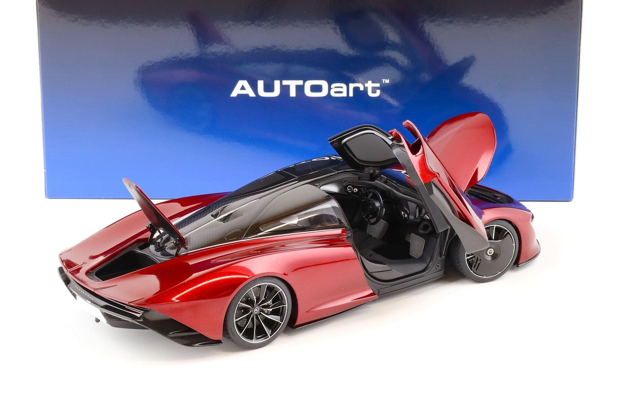 Mclaren Speedtail volcano red - 1/18 Autoart