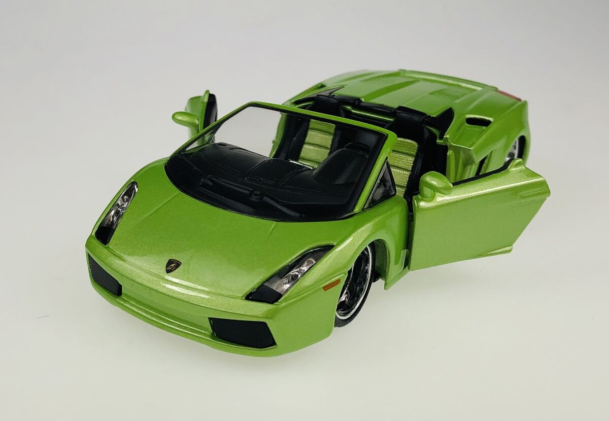 Lamborghini Gallardo Spyder Tunned - 1/32 Bburago