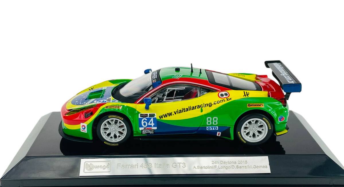 Ferrari 458 Italia GT3 2015 #64 cu vitrina plexiglass - 1/43 Bburago Signature