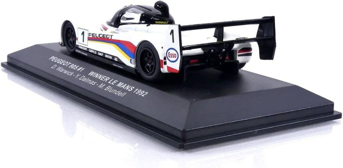 Peugeot 905 #1 Winner Le Mans 1992 cu vitrina plexiglass - 1/43 Ixo Models