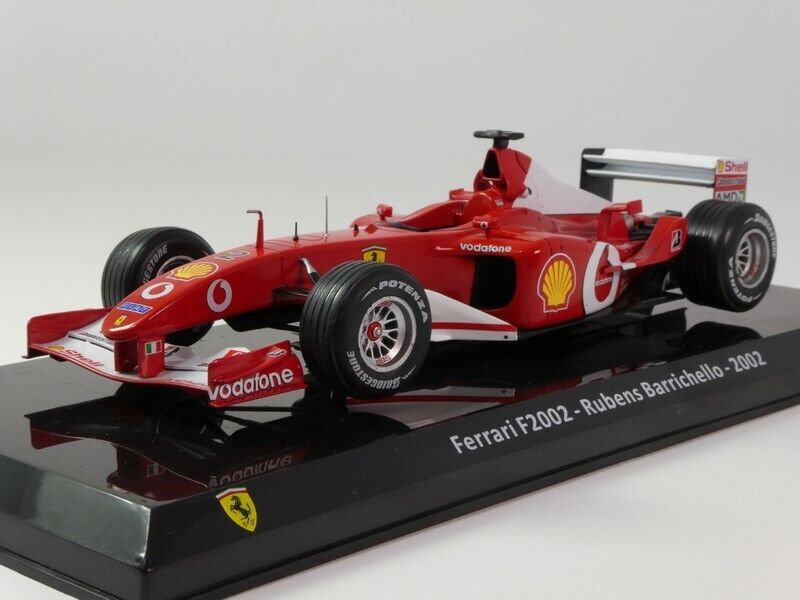 Formula 1 Ferrari F2002 - Rubens Barrichello 2002 #2 cu vitrina plexiglass - 1/24 Altaya
