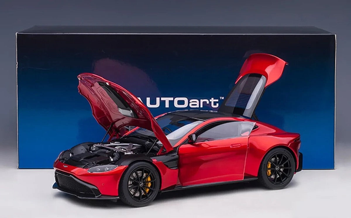 Aston Martin Vantage 2019 hyper red - 1/18 Autoart