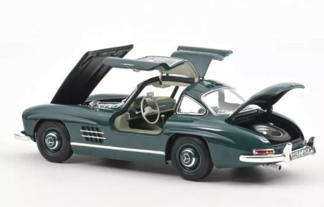 Mercedes-Benz 300 SL 1954 verde - 1/18 Norev