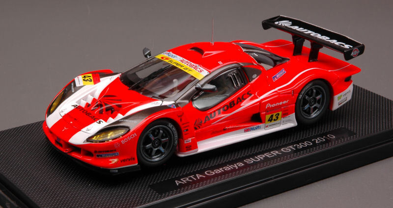 ARTA Garaiya Super GT300 2010 #43 cu vitrina plexiglass - 1/43 Ebbro