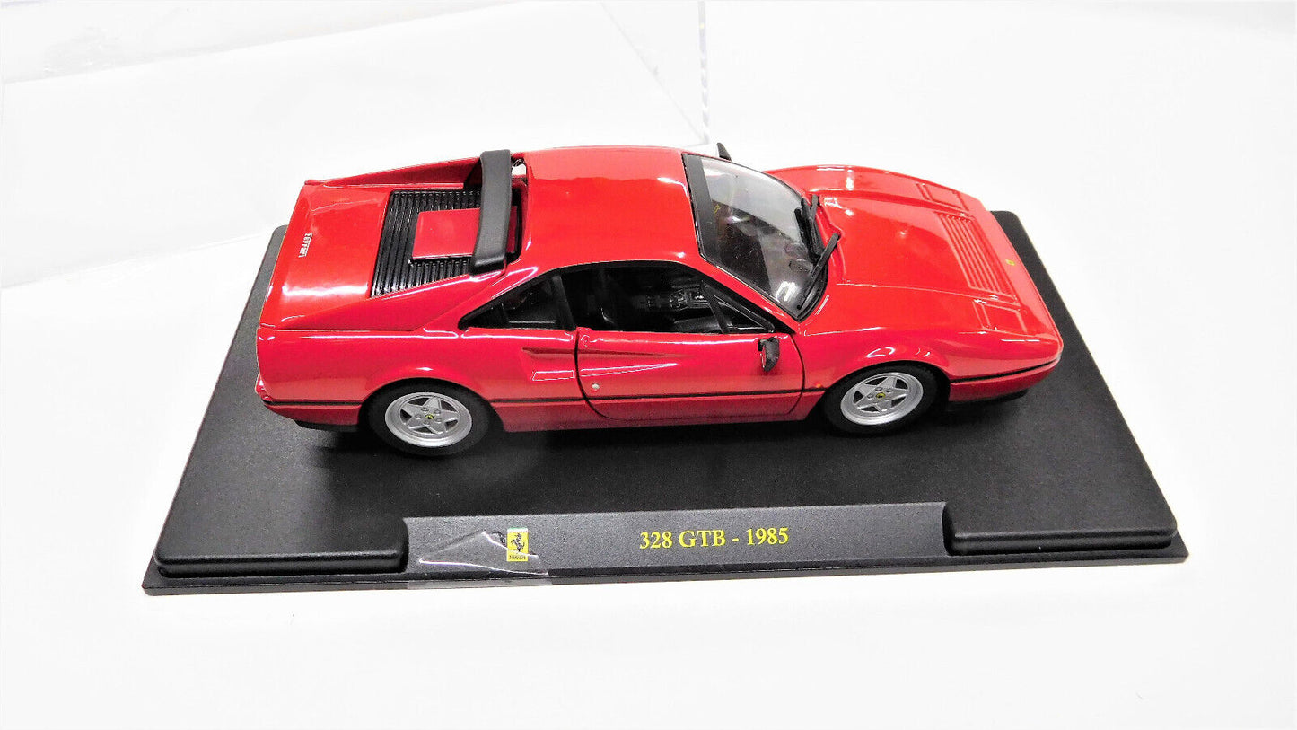 Ferrari 328 GTB 1985 cu vitrina plexiglass - 1/24 Bburago