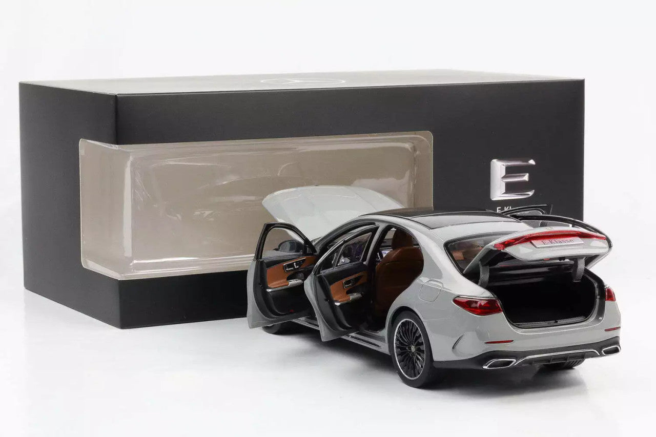 Mercedes-Benz E-Class limousine AMG-Line (W214) 2024 alpine gray - 1/18 IScale
