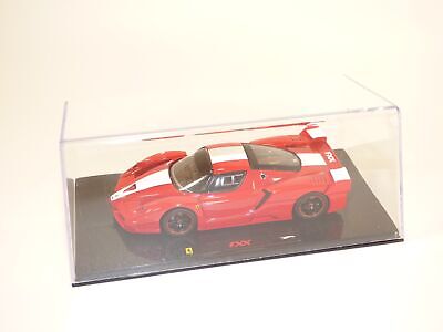Ferrari Fxx rosu cu vitrina plexiglass - 1/43 Hot Wheels Elite