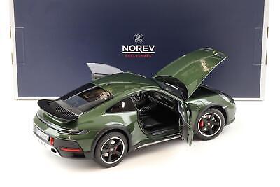 Porsche 911 Dakar 2023 oakgreen metallic - 1/18 Norev
