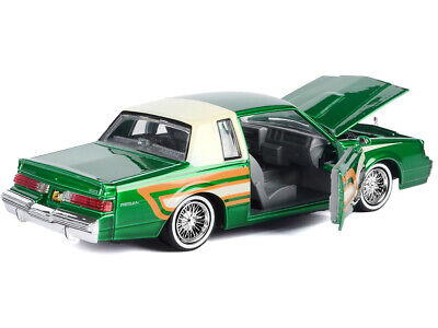 Buick Regal 1987 - 1/24 Motormax