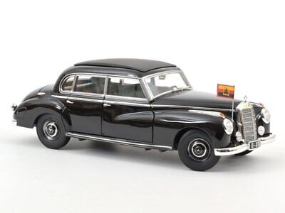 Mercedes-Benz 300 1955 Konrad Adenauer - 1/18 Norev
