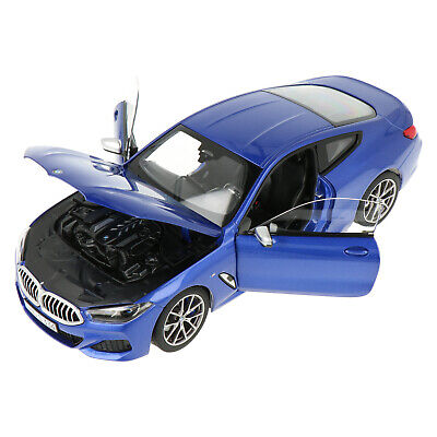 BMW M850i 2018 blue metallic - 1/18 Norev