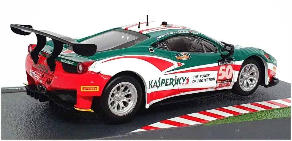 Ferrari 458 GT3 24h Spa-Francorchamps 2015 cu vitrina plexiglass - 1/43 Altaya