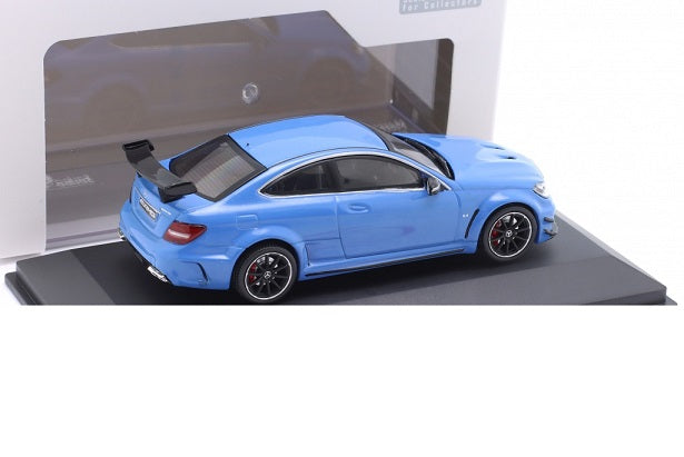 Mercedes-Benz C63 AMG Black Series bleu cu vitrina - 1/43 Solido