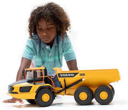 BRUDER 02455 - Basculanta Volvo Dumper A60H