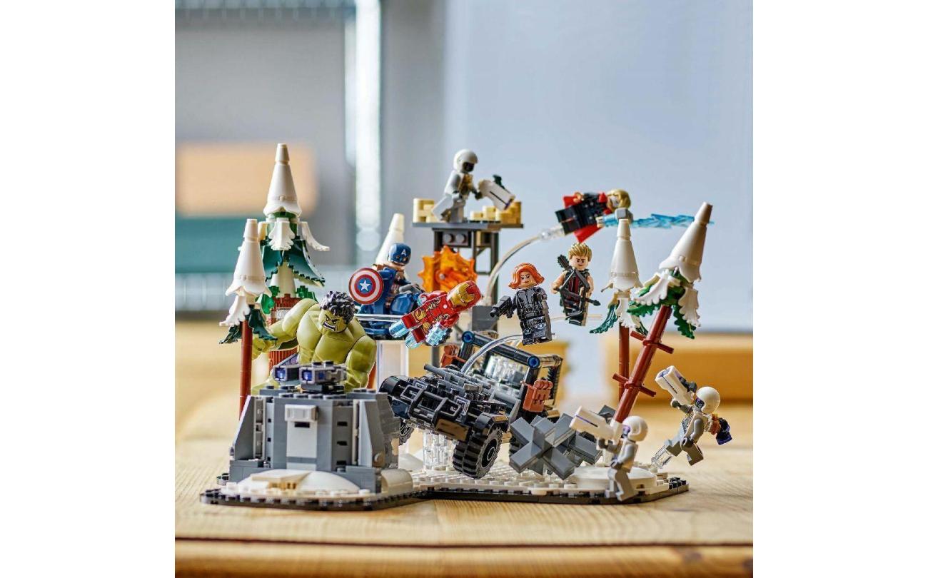 LEGO Marvel 76291 - Razbunatorii reuniti: Sub semnul lui Ultron (613 piese)