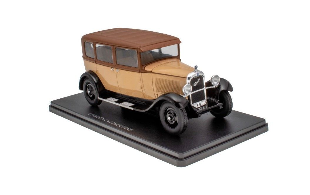 Citroen C4 Limousine - 1/24 Edicola