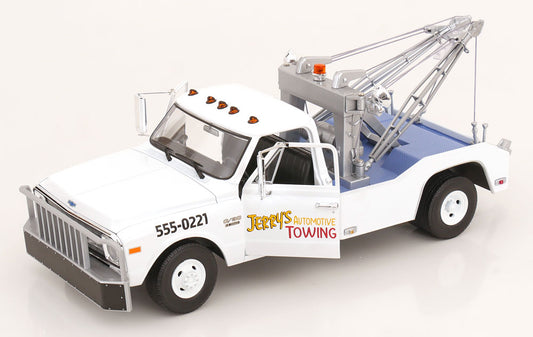 Chevrolet C-30 Dually Wrecker 1969 Jerry's Automotive Towing - 1/18 Greenlight