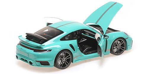 Porsche 911 Turbo S Coupe Sport Design 2021 mint green - 1/18 Minichamps