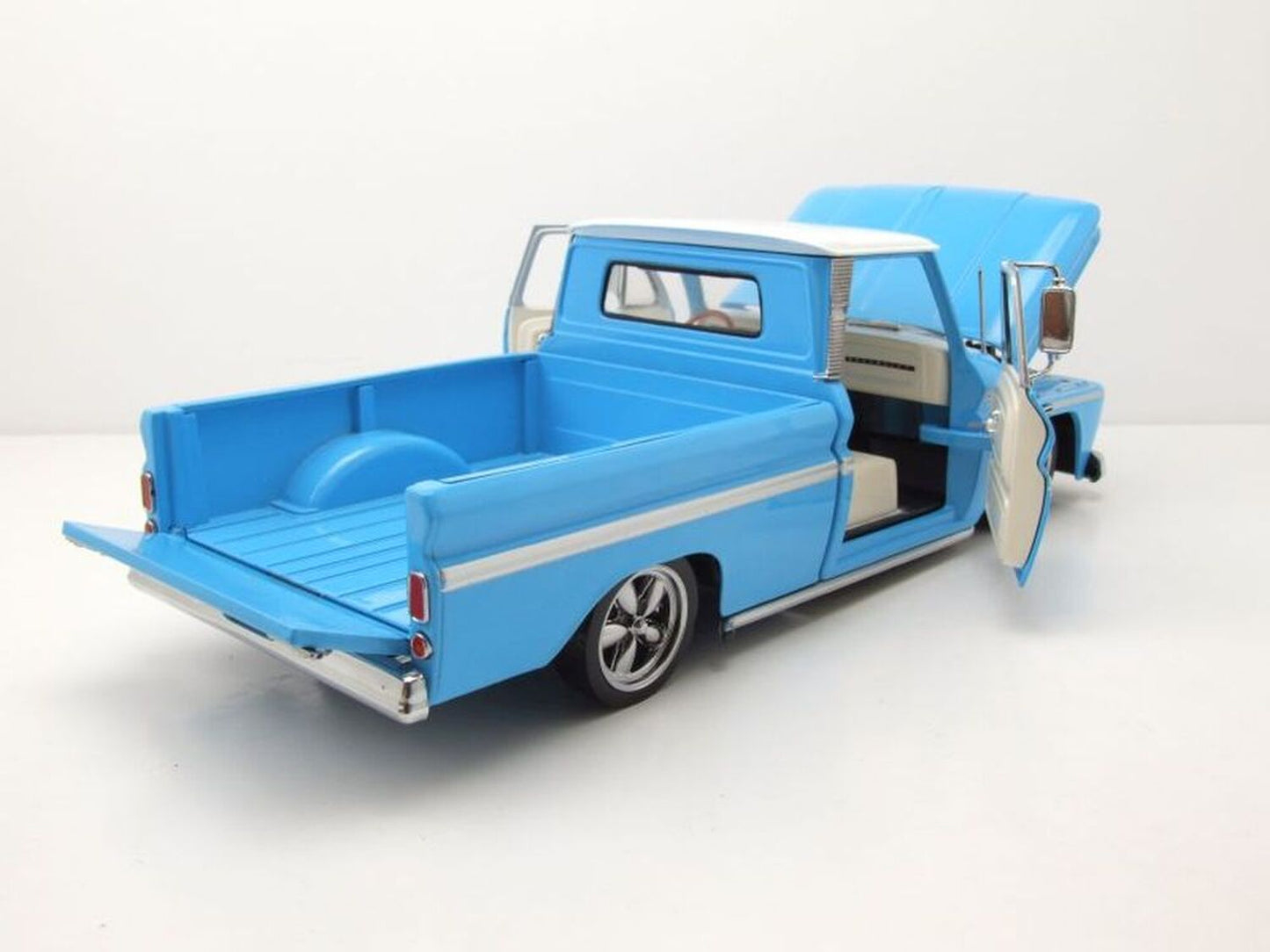 Chevrolet C-10 Styleside Pickup Lowrider blue 1965 - 1/18 Sun Star