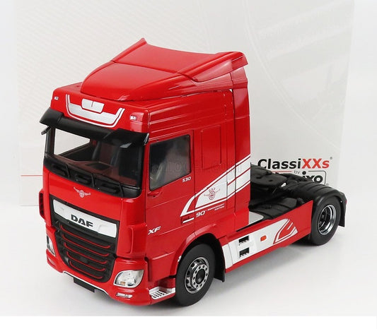 Camion DAF  XF Space 2018 - 1/18 Premium ClassiXXs by Ixo Models