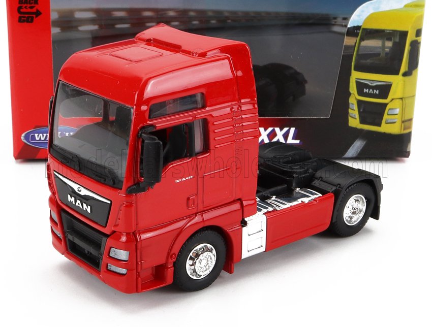 Cap Tractor Man TGX XXL rosu - 1/64 Welly