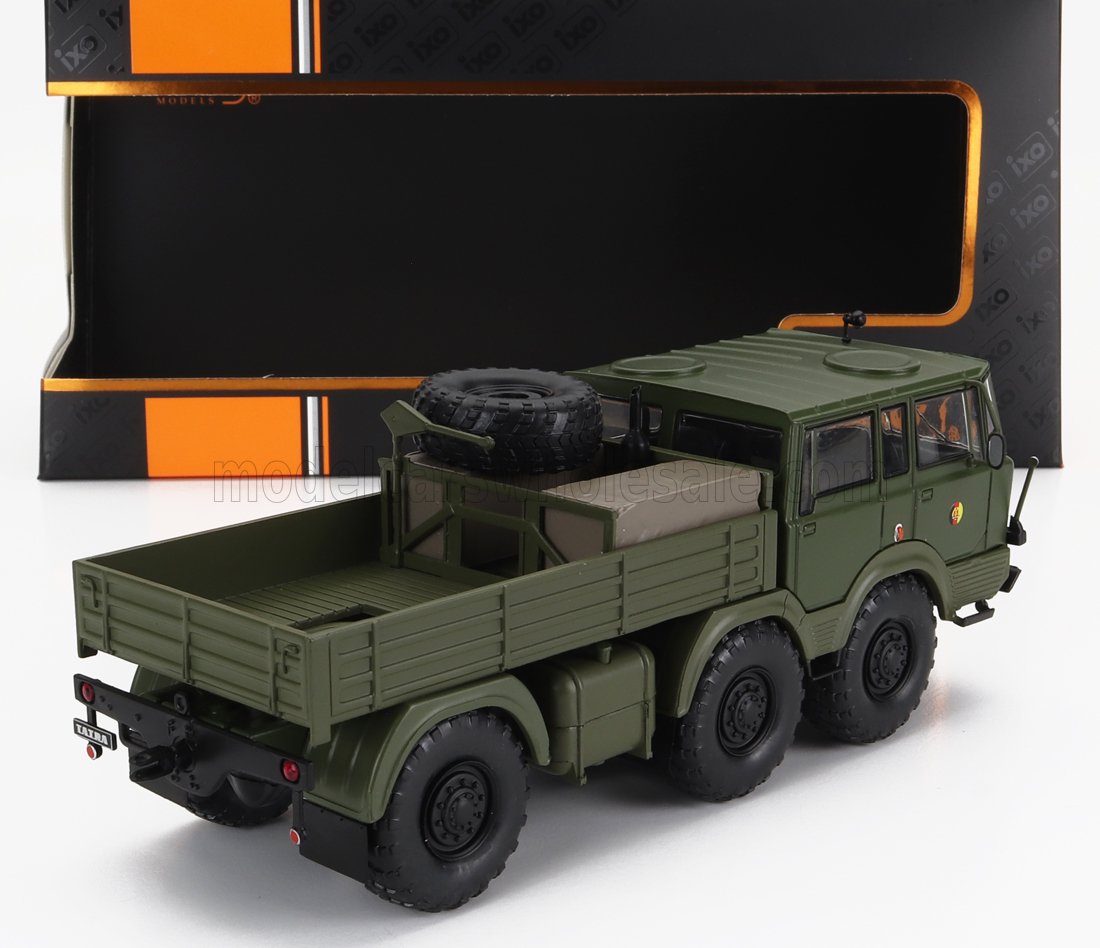 Tatra 813 6x6 NVA 1968 cu vitrina plexiglass - 1/43 Ixo Models
