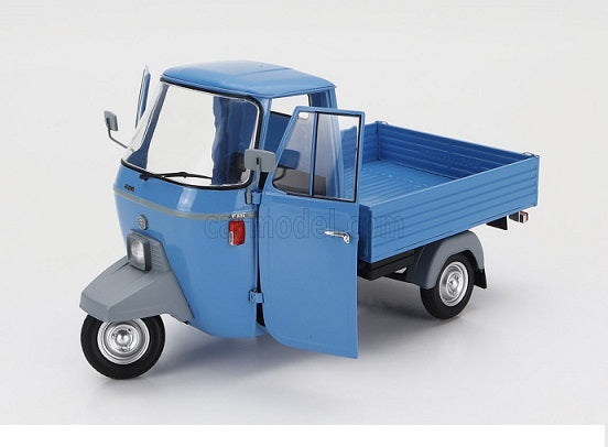 Piaggio Ape P501 Year 1979 albastra cu vitrina plexiglass - 1/18 Mitica