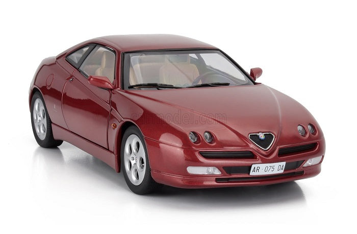 Alfa Romeo GTV 2.0 TS 16V 1998 rosu metalic - 1/18 Mitica
