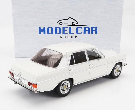 Mercedes-Benz 200D W115 - 1/18 Model Car Group