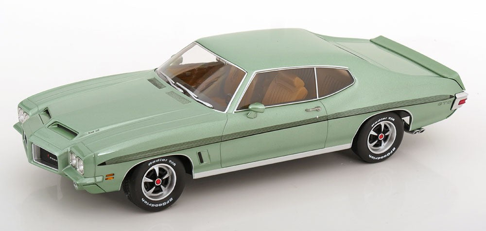 Pontiac LeMans GTO 1972 light green metallic - 1/18 KK-Scale