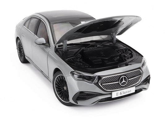 Mercedes-Benz E-Class limousine AMG-Line (W214) 2024 alpine gray - 1/18 IScale