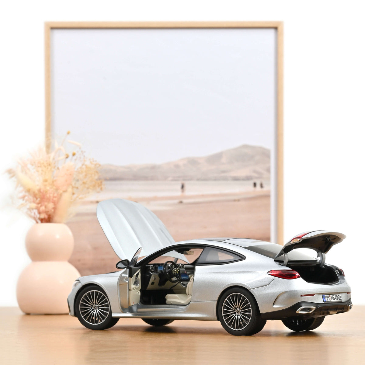 Mercedes-Benz CLE Coupe 2024 argintiu - 1/18 Norev
