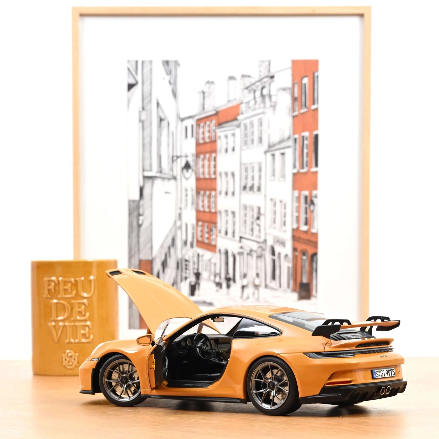 Porsche 911 GT3 2021 bahama yellow - 1/18 Norev