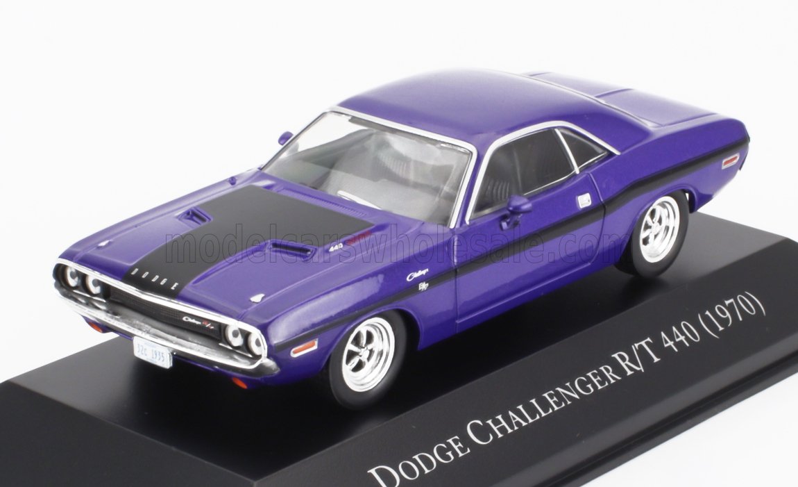 Dodge Challenger R/T 440 1970 cu vitrina plexiglass - 1/43 Altaya