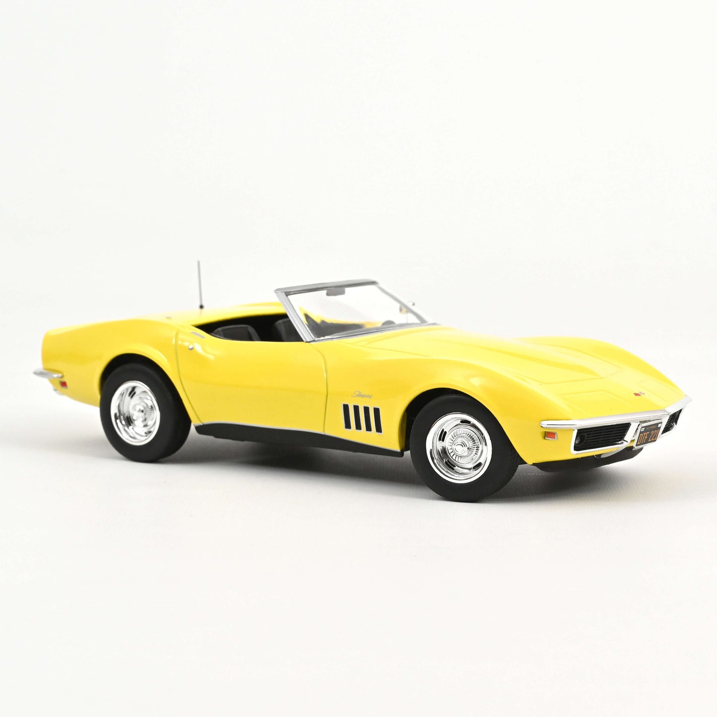 Chevrolet Corvette Cabriolet 1969 Daytona Yellow - 1/18 Norev