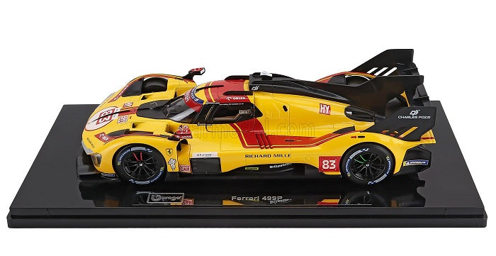Ferrari 499P #83 Kubica-Hanson-Ye #83 Winner Le Mans 2025 cu vitrina plexiglass - 1/18 Bburago Signature