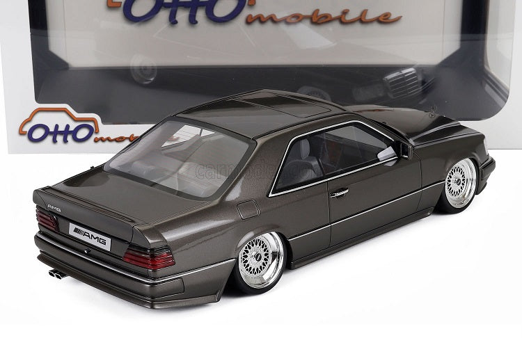 Mercedes-Benz C124 AMG "Stance" - 1/18 Otto Mobile