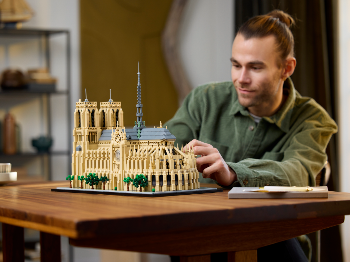 LEGO Architecture 21061 - Notre-Dame de Paris (4383 piese)